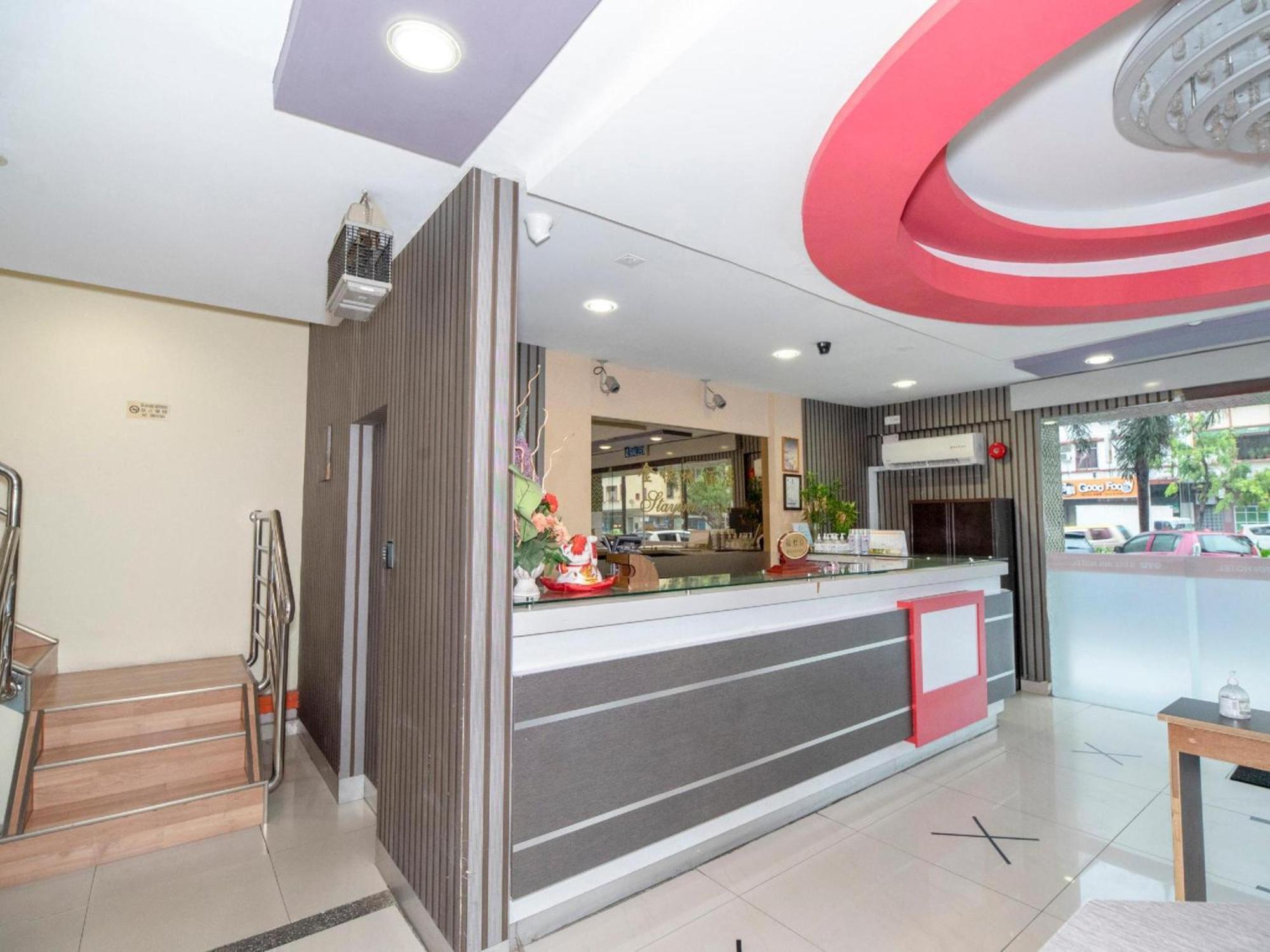 Super Oyo 89944 Stay Inn Kota Kinabalu Exterior photo