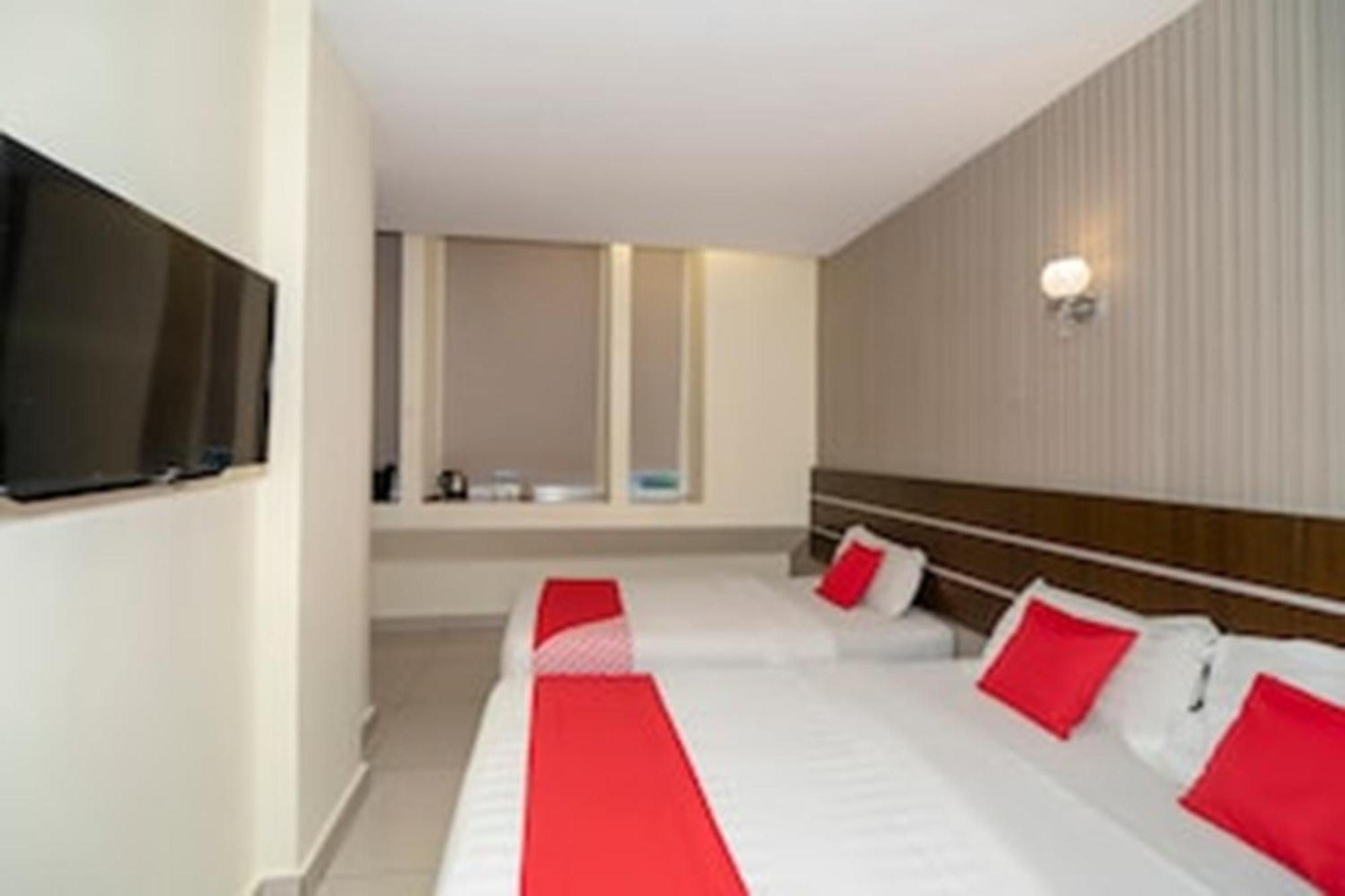 Super Oyo 89944 Stay Inn Kota Kinabalu Exterior photo